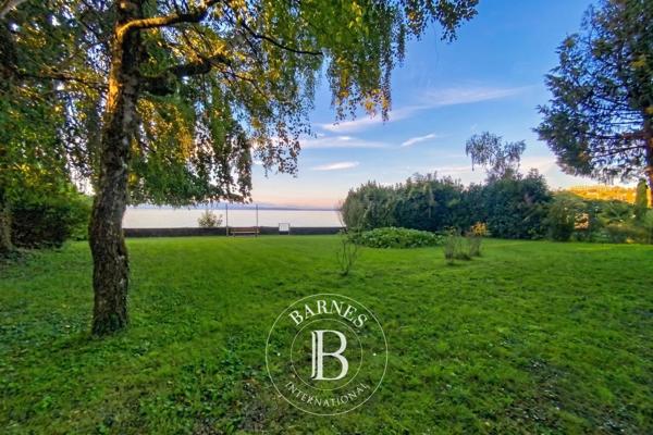 Thonon-les-Bains, Maison 4 Chambres -  300 m² à vendre