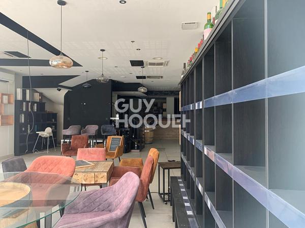 LOCAL ENTREE HYPERMARCHE : IDEAL RESTAURATION !