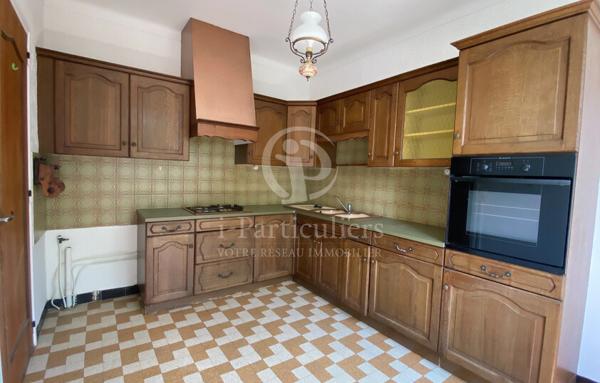 VILLA 80M2- 2 NIVEAUX -TERRAIN 1150M2- PROCHE CENTRE