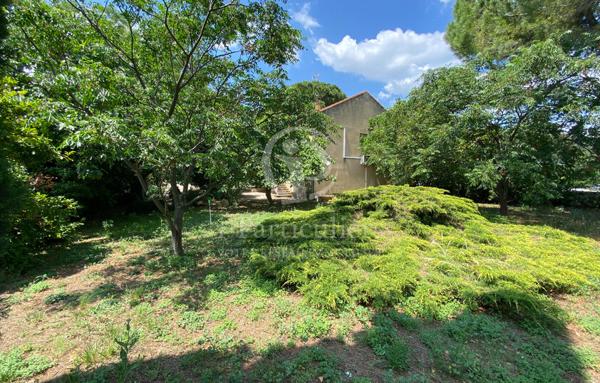 VILLA 80M2- 2 NIVEAUX -TERRAIN 1150M2- PROCHE CENTRE