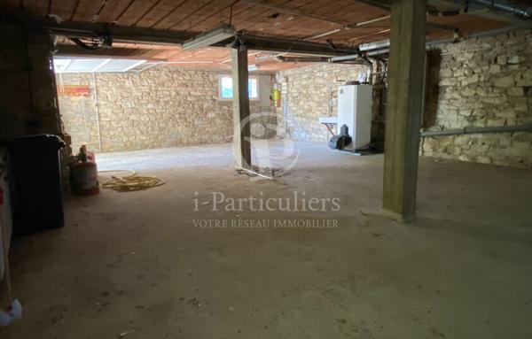 VILLA 80M2- 2 NIVEAUX -TERRAIN 1150M2- PROCHE CENTRE
