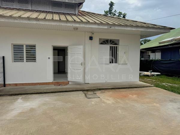 Location Appartement 4 Pièce(s) MATOURY (97351) 907 €