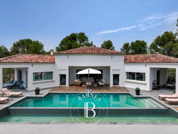 Aix-en-Provence, Maison 3 Chambres -  280 m² à vendre