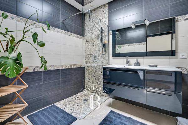 Aix-en-Provence, Maison 3 Chambres -  280 m² à vendre
