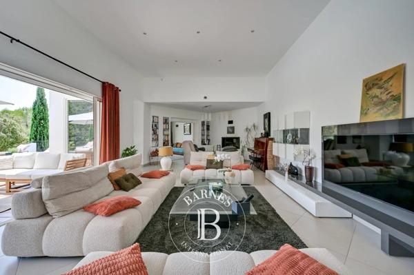 Aix-en-Provence, Maison 3 Chambres -  280 m² à vendre