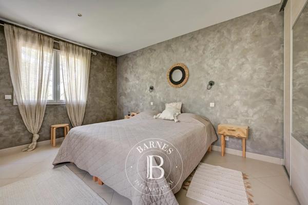 Aix-en-Provence, Maison 3 Chambres -  280 m² à vendre