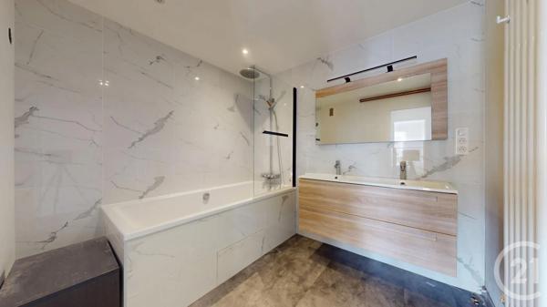 Appartement F4 à vendre  4 pièces - 75,24 m 2   ST HERBLAIN  - 44