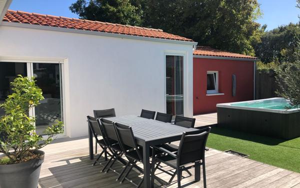 Maison à vendre    5 pièces •  Aigrefeuille-d'Aunis