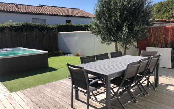 Maison à vendre    5 pièces •  Aigrefeuille-d'Aunis