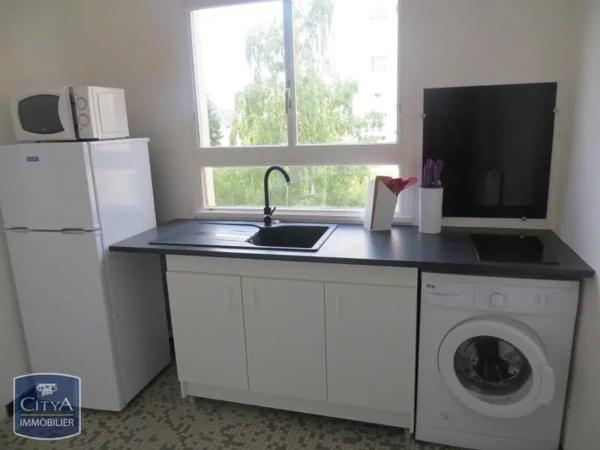 Appartement à louer 1 pièce 32.11m² Le Mans (72000)
