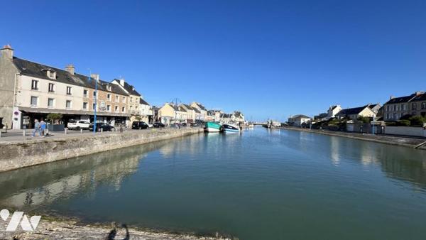 PORT EN BESSIN - Vue imprenable sur Port de Pêche