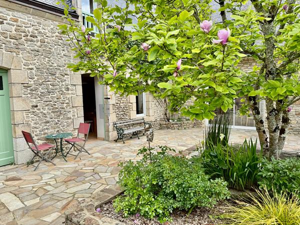 Charmante Maison de Pêcheur Rénovée au Bono