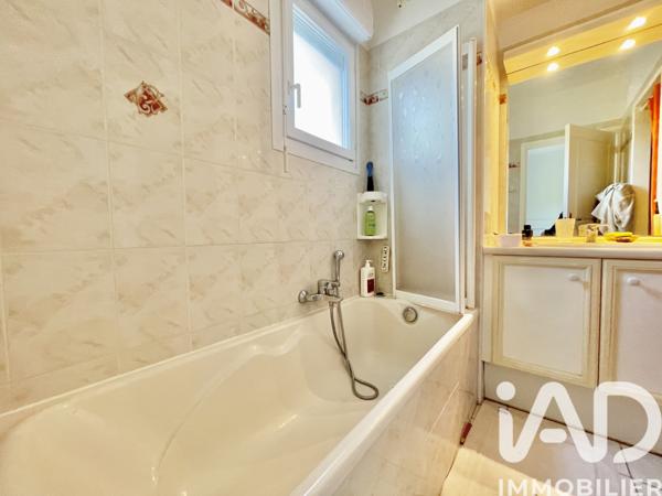 Appartement à vendre 2 pièces 46 m² Saint-Raphaël