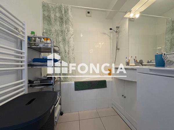 Location Appartement 2 pièces 55 m² - 17B RUE DU VAL DE CHARENTE Lagord 17440