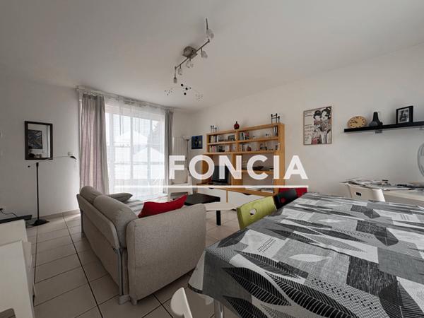 Location Appartement 2 pièces 55 m² - 17B RUE DU VAL DE CHARENTE Lagord 17440