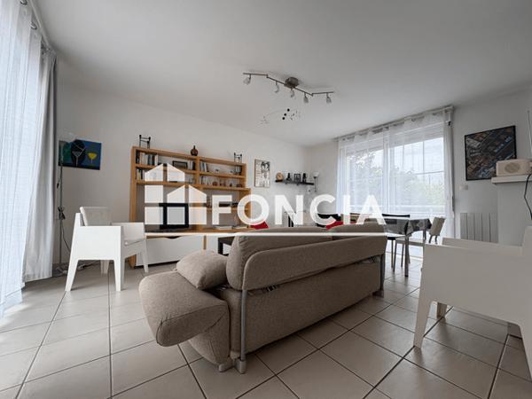 Location Appartement 2 pièces 55 m² - 17B RUE DU VAL DE CHARENTE Lagord 17440