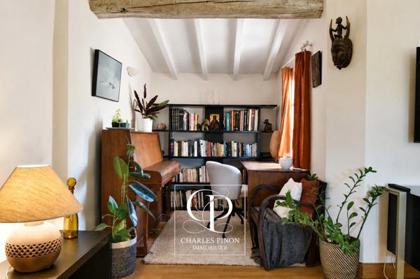 Appartement de charme 93 m² avec garage  AIX EN PROVENCE (13)