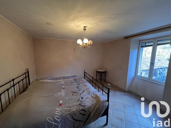 Maison à vendre 5 pièces 125 m² Burzet