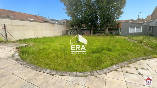 Maison rénovée - 182 m² - 5 chambres - Garage - Jardin - Entrepôts