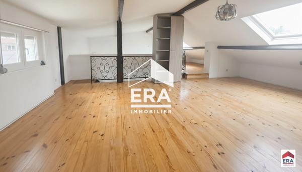 Maison rénovée - 182 m² - 5 chambres - Garage - Jardin - Entrepôts