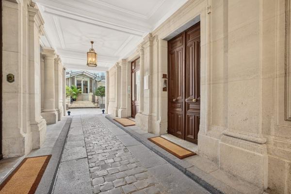 Vente Appartement de luxe Paris 16 5 Pièces 200.64 m²