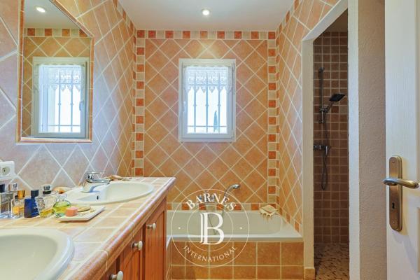 Lorgues, Villa 5 Chambres -  200 m² à vendre