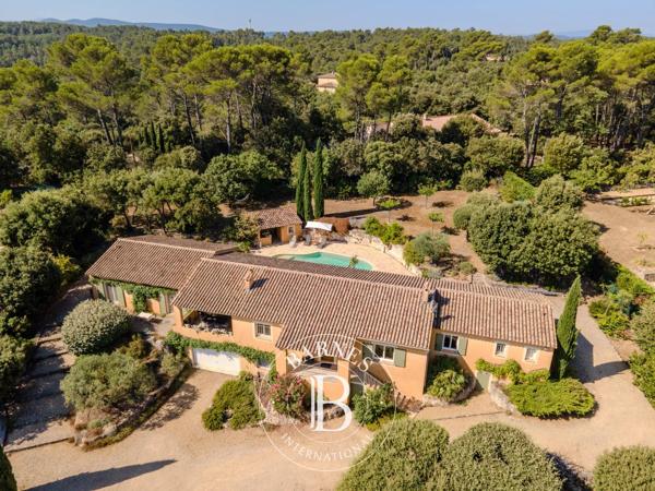 Lorgues, Villa 5 Chambres -  200 m² à vendre