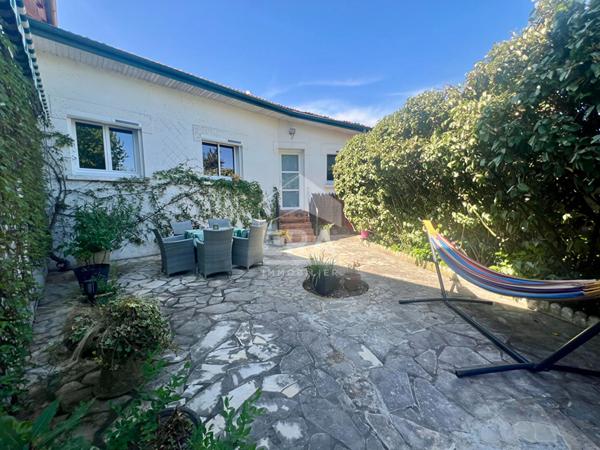 Maison de caractère à vendre à Tarbes - 6 pièces, 141 m², garage