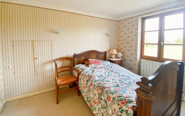 Maison à vendre    5 pièces •  Saint-Paul-d'Espis