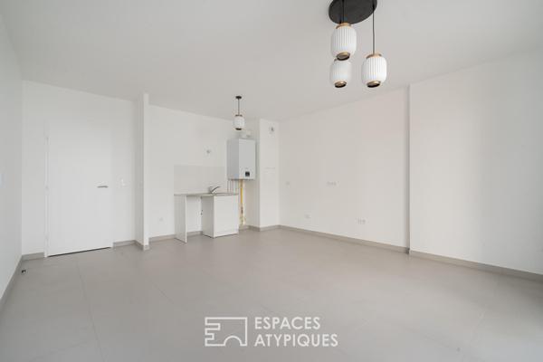 Maison neuve avec jardin