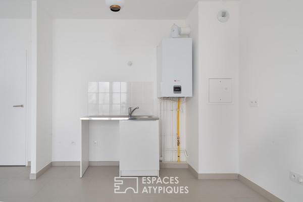 Maison neuve avec jardin
