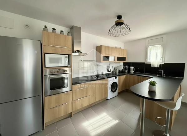 MARSEILLE 10ème - A vendre Appartement T3 avec ascenseur - Box et place de parking privative