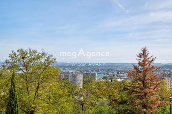 Appartement à SAINTE-FOY-LES-LYON, 69110 - 3 pièces 80m²