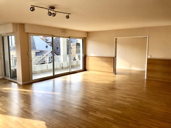 Rennes (35000) APPARTEMENT DE 166m2 AVEC ASCENSEUR - CENTRE VILLE RENNES