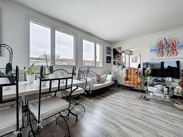 Luminosité et Calme : T4 Dernier étage, 3 Chambres, Terrasse - Orly