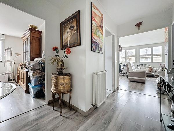 Luminosité et Calme : T4 Dernier étage, 3 Chambres, Terrasse - Orly