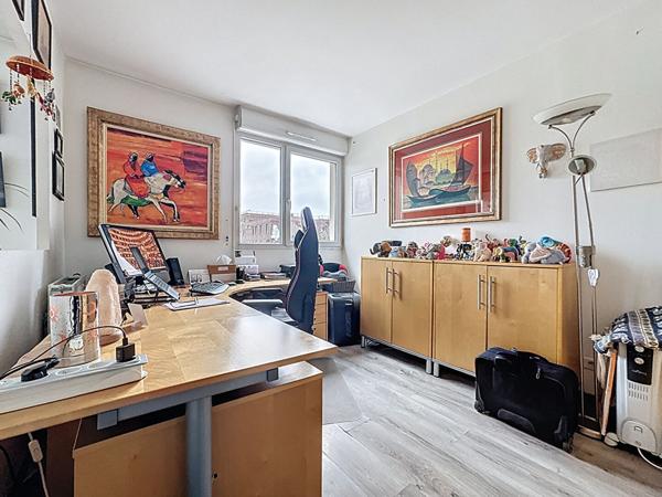 Luminosité et Calme : T4 Dernier étage, 3 Chambres, Terrasse - Orly