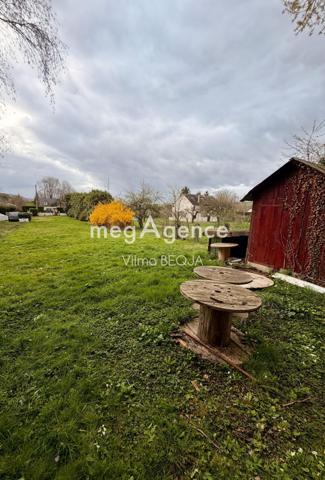 Terrain à NOE, 89320 - 910m²