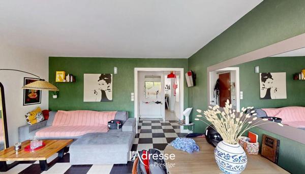 Appartement situé dans la résidence de standing Gambetta (à deux pas du Carrefour City) à Saint Jean de Luz.