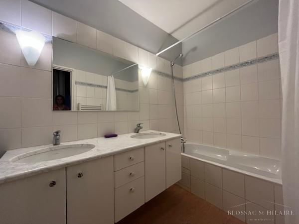 POOITIERS CENTRE-VILLE, T3 RENOVE, RUE DE LA TRANCHEE