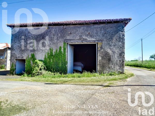 Parking à vendre 188 m² Vitrac-Saint-Vincent