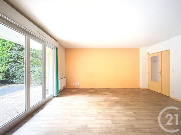 Appartement F4 à vendre  4 pièces - 74,52 m2 FRESNES - 94