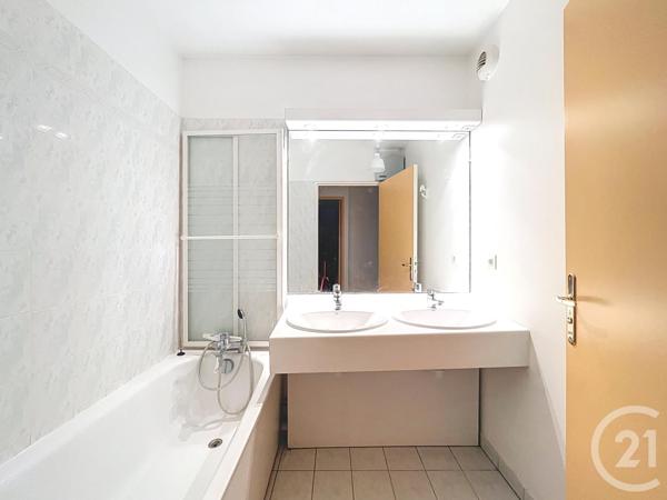 Appartement F4 à vendre  4 pièces - 74,52 m2 FRESNES - 94