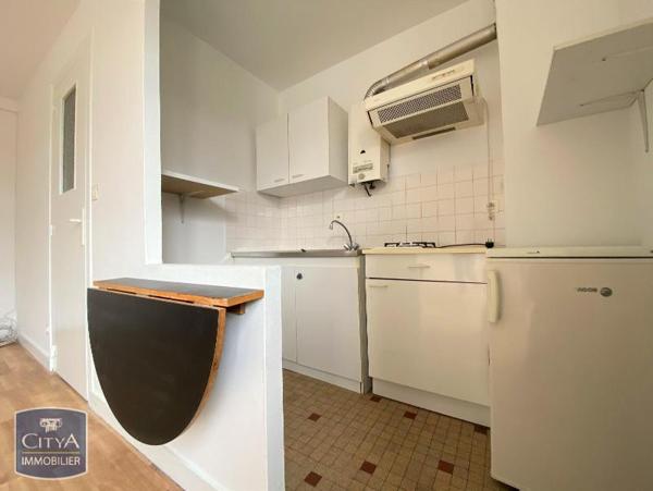 Appartement à louer 1 pièce 27.15m² Nantes (44000)