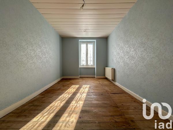 Maison à vendre 5 pièces 83 m² Saint-Martin-Sainte-Catherine