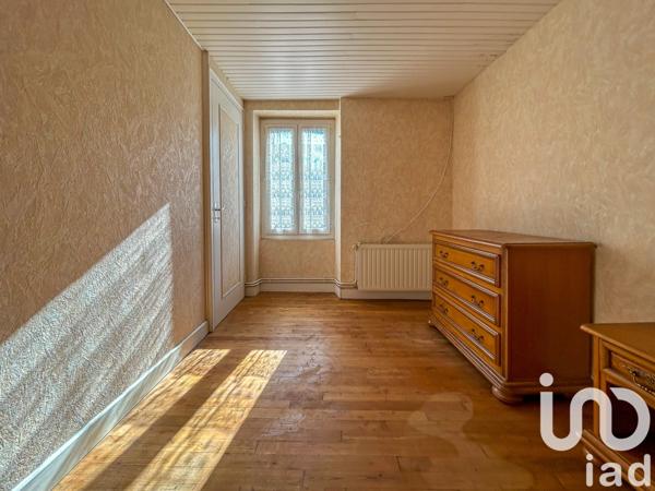 Maison à vendre 5 pièces 83 m² Saint-Martin-Sainte-Catherine