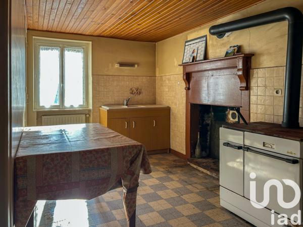 Maison à vendre 5 pièces 83 m² Saint-Martin-Sainte-Catherine