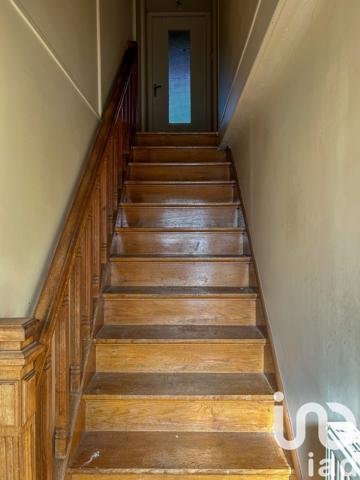 Maison à vendre 5 pièces 83 m² Saint-Martin-Sainte-Catherine