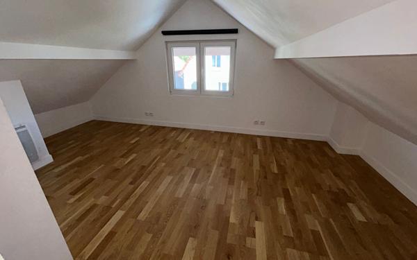 Maison à louer    4 pièces • 58,13 m2 Châtillon