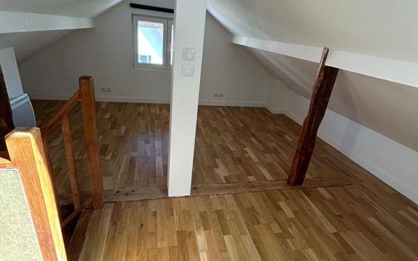 Maison à louer    4 pièces • 58,13 m2 Châtillon